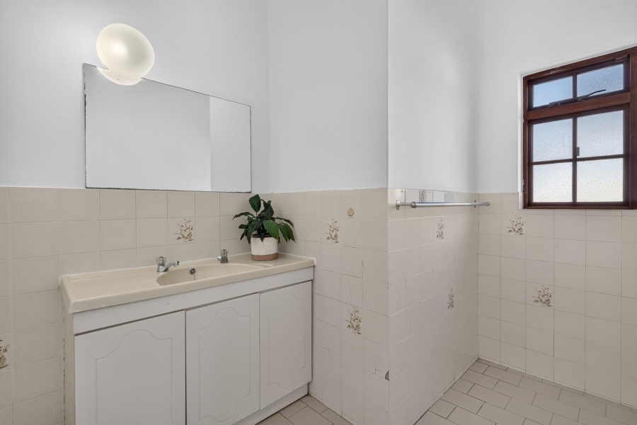 4 Bedroom Property for Sale in Claremont Western Cape